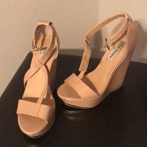 Steve Madden Wedges